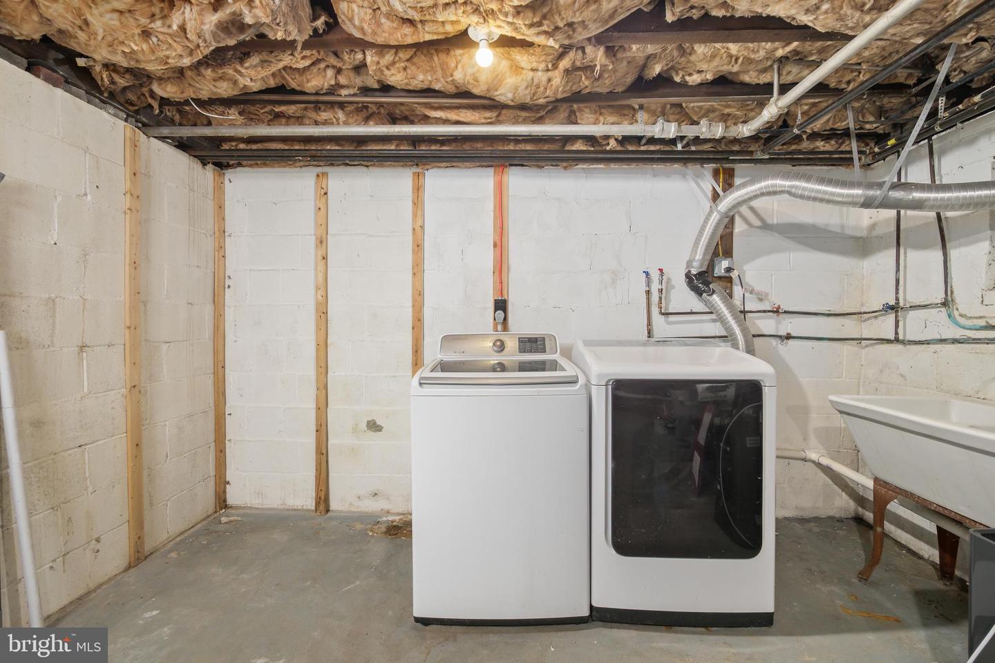 1020 Highland Ave Property Photo 34