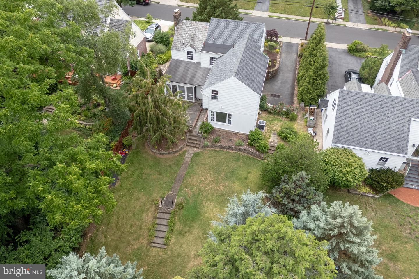 1020 Highland Ave Property Photo 36