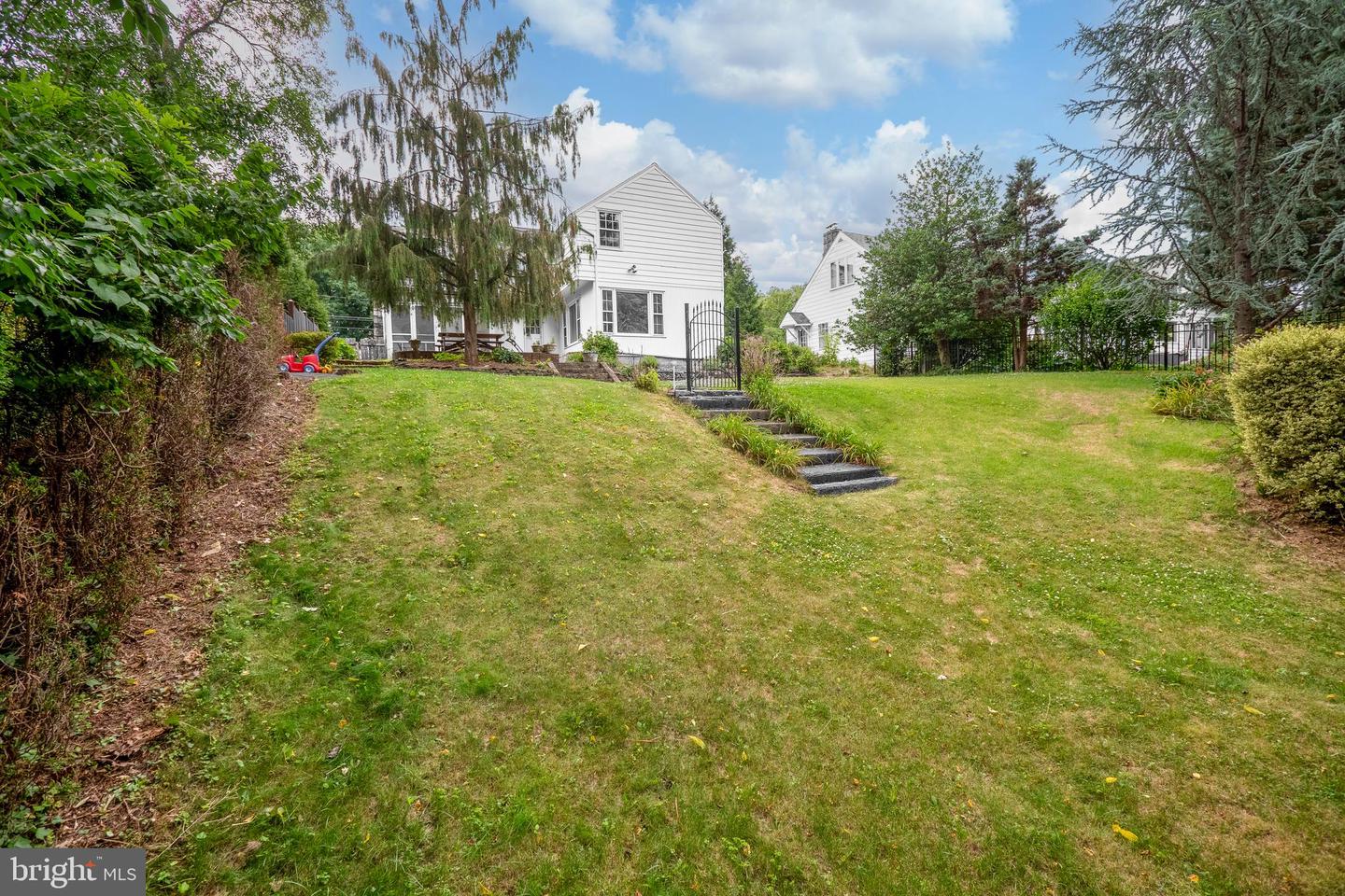 1020 Highland Ave Property Photo 40