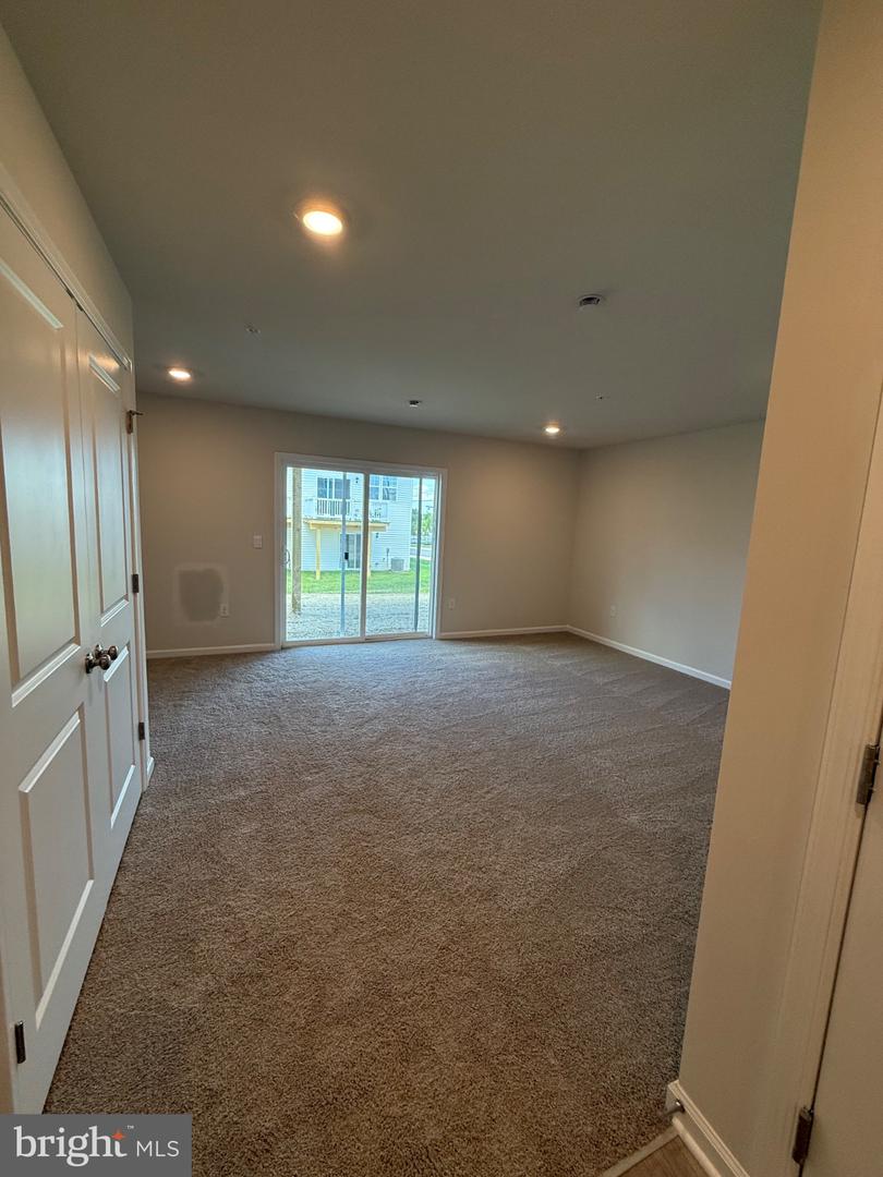 8219 Brodie Court Property Photo 33