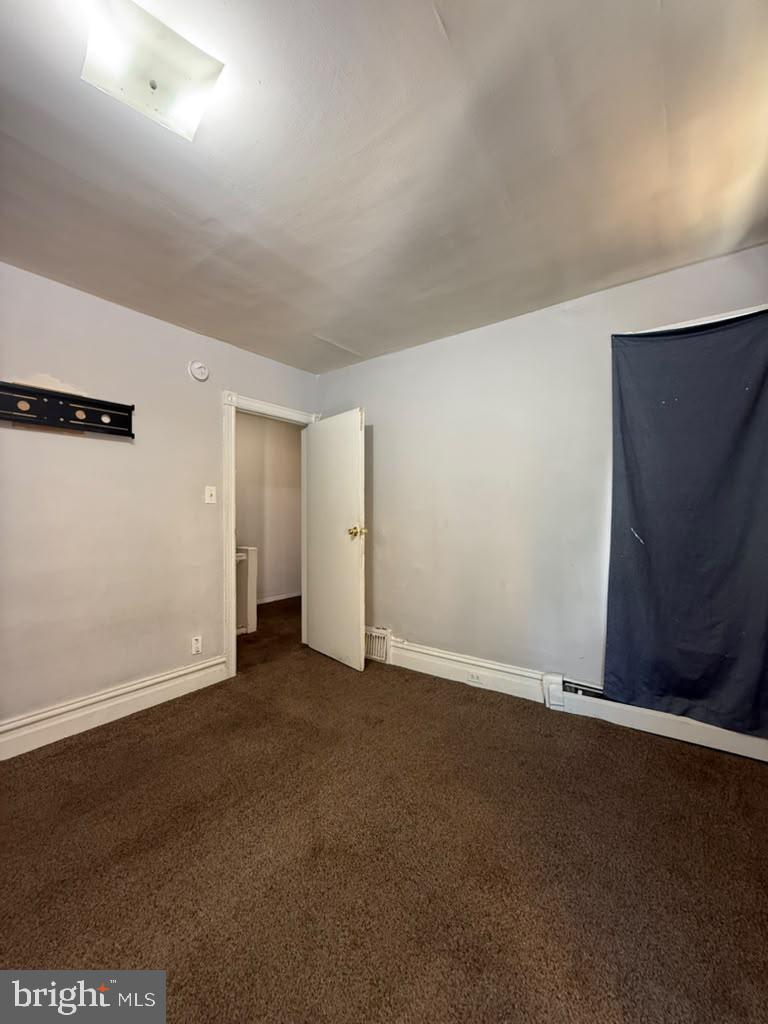 528 W Tilghman St Property Photo 7