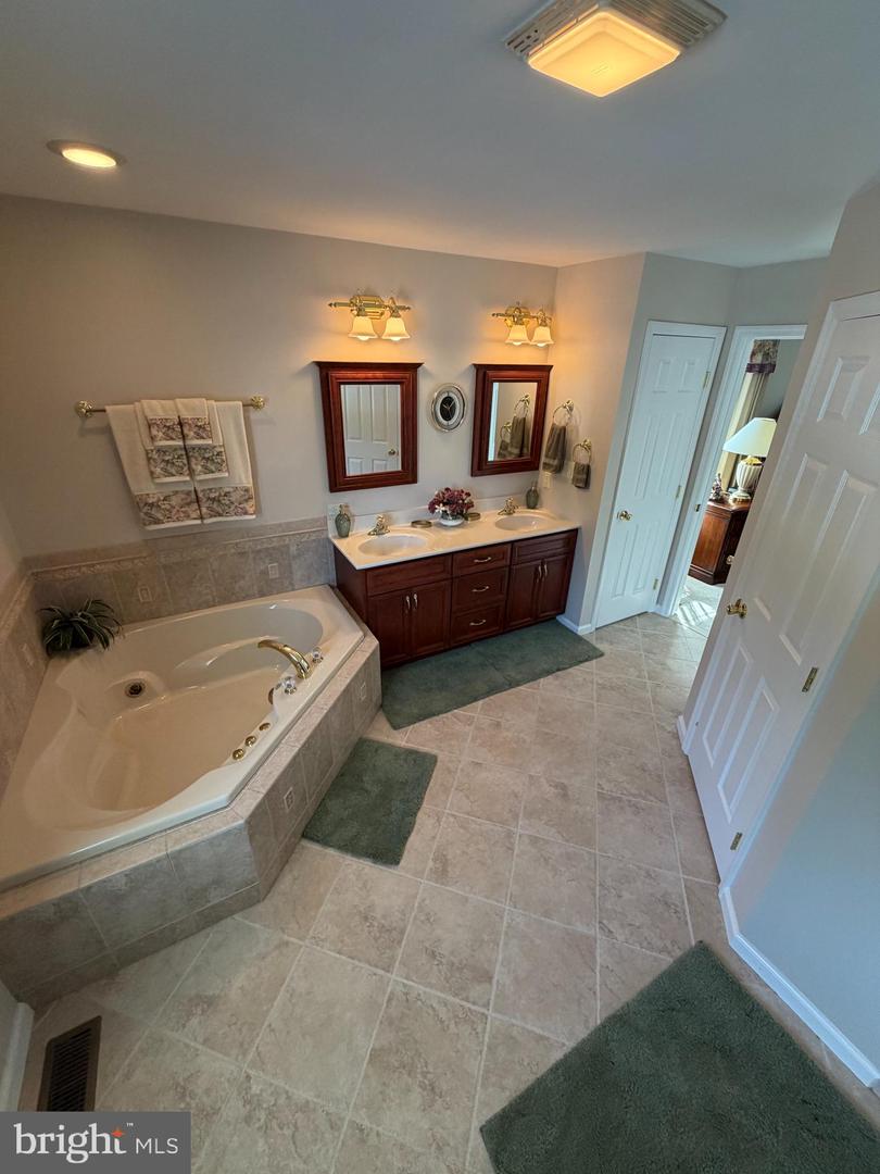 5383 Prophets Way Property Photo 10