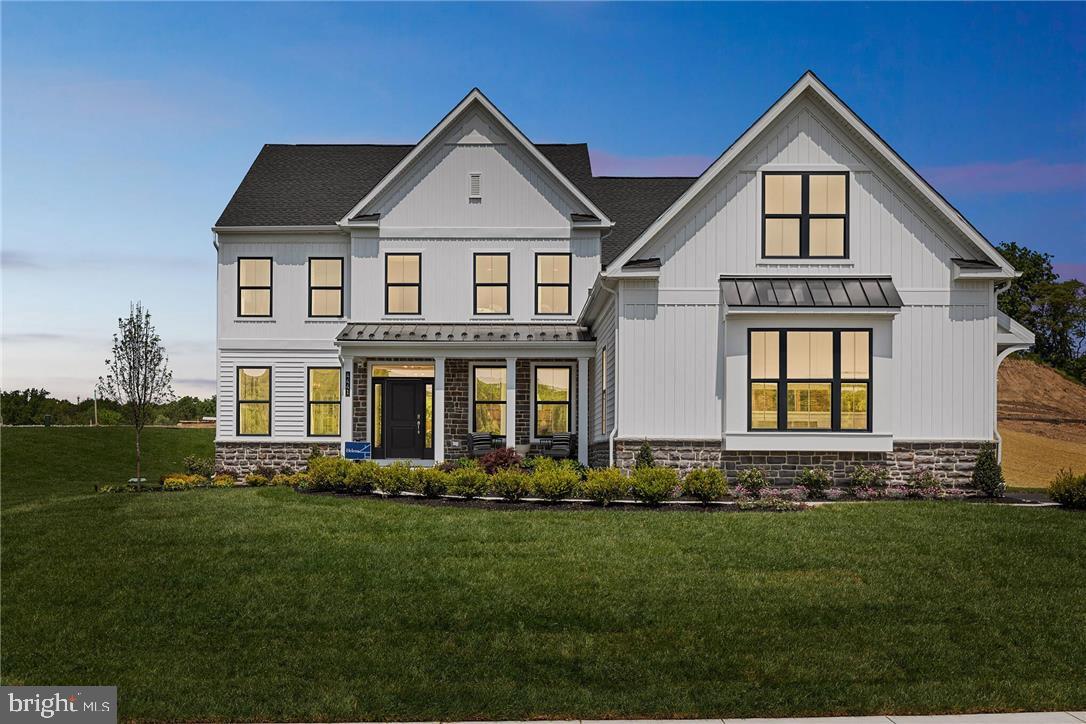 5392 Red Oak Dr Property Photo 1