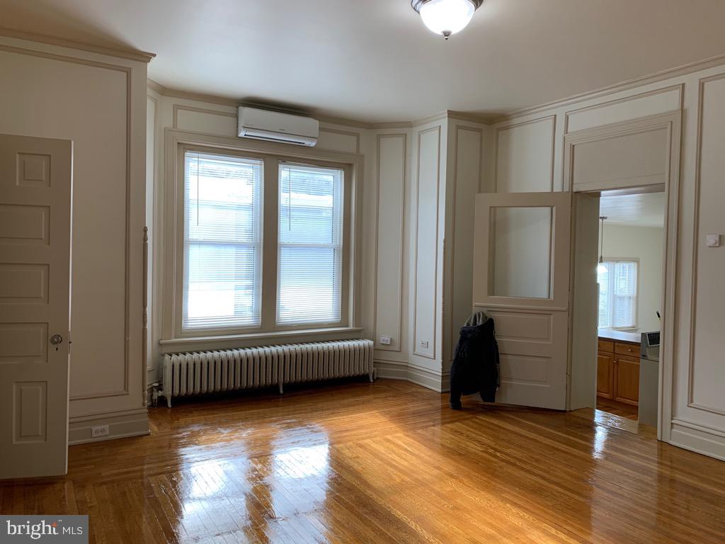 44 N 15th St #2a Property Photo 11