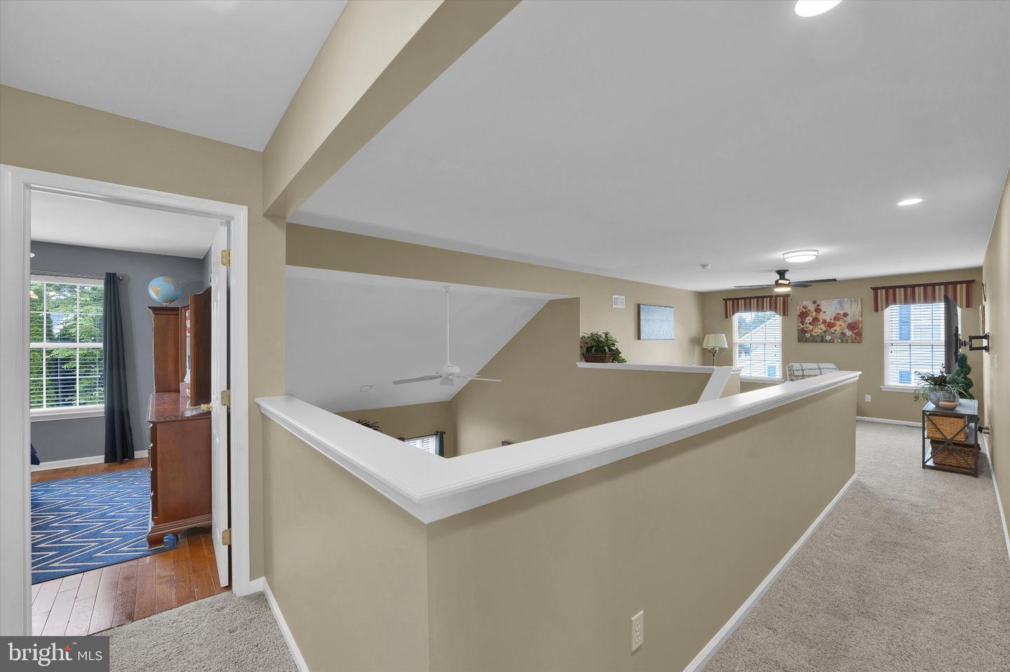 2184 Greenmeadow Dr Property Photo 22