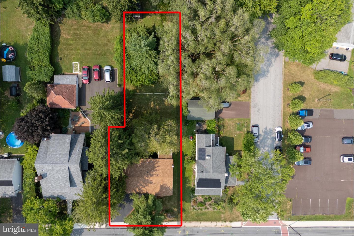 707 W State St Property Photo 23