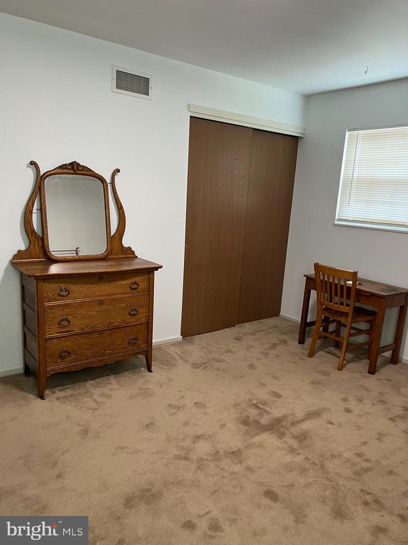 4258 Iroquois St Property Photo 23