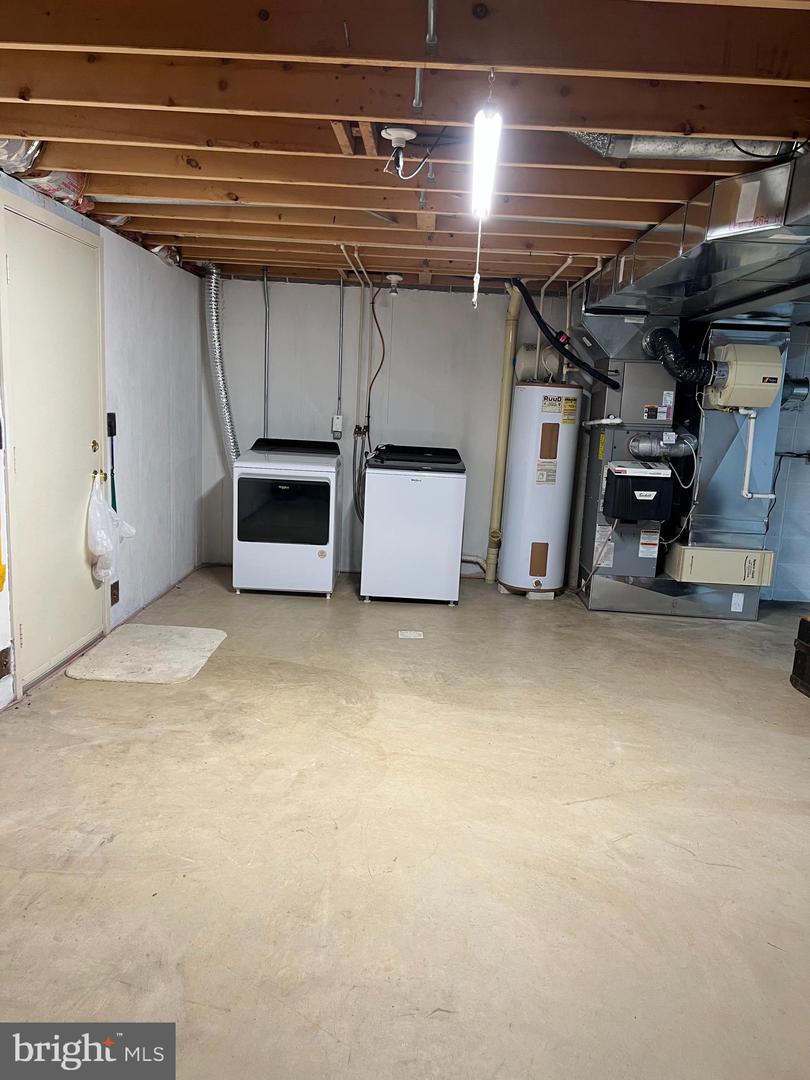 4258 Iroquois St Property Photo 30