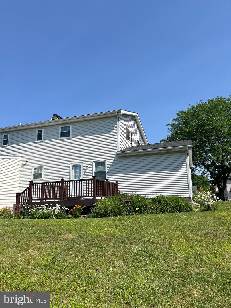 4258 Iroquois St Property Photo 33