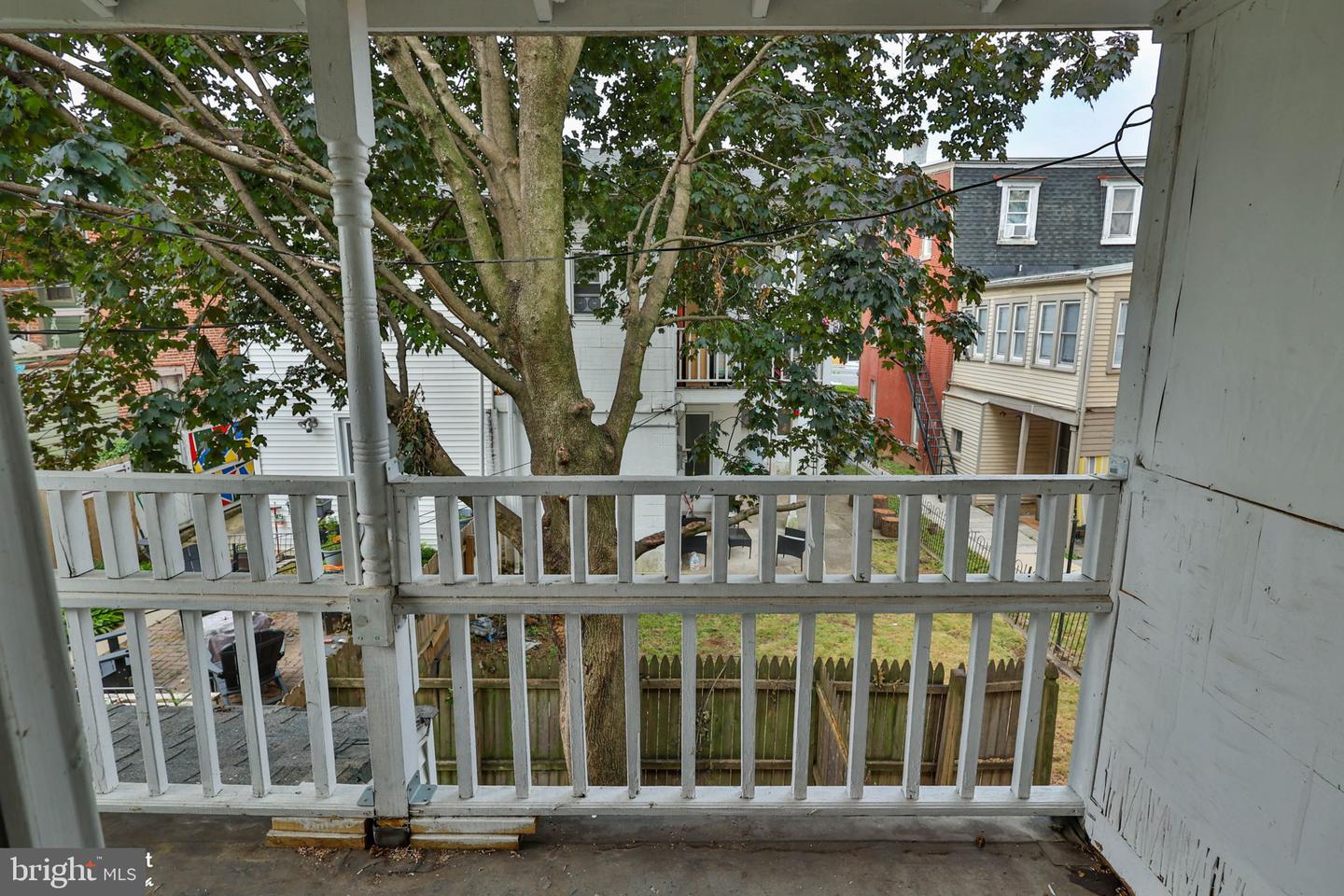 230 N Nagle St Property Photo 29