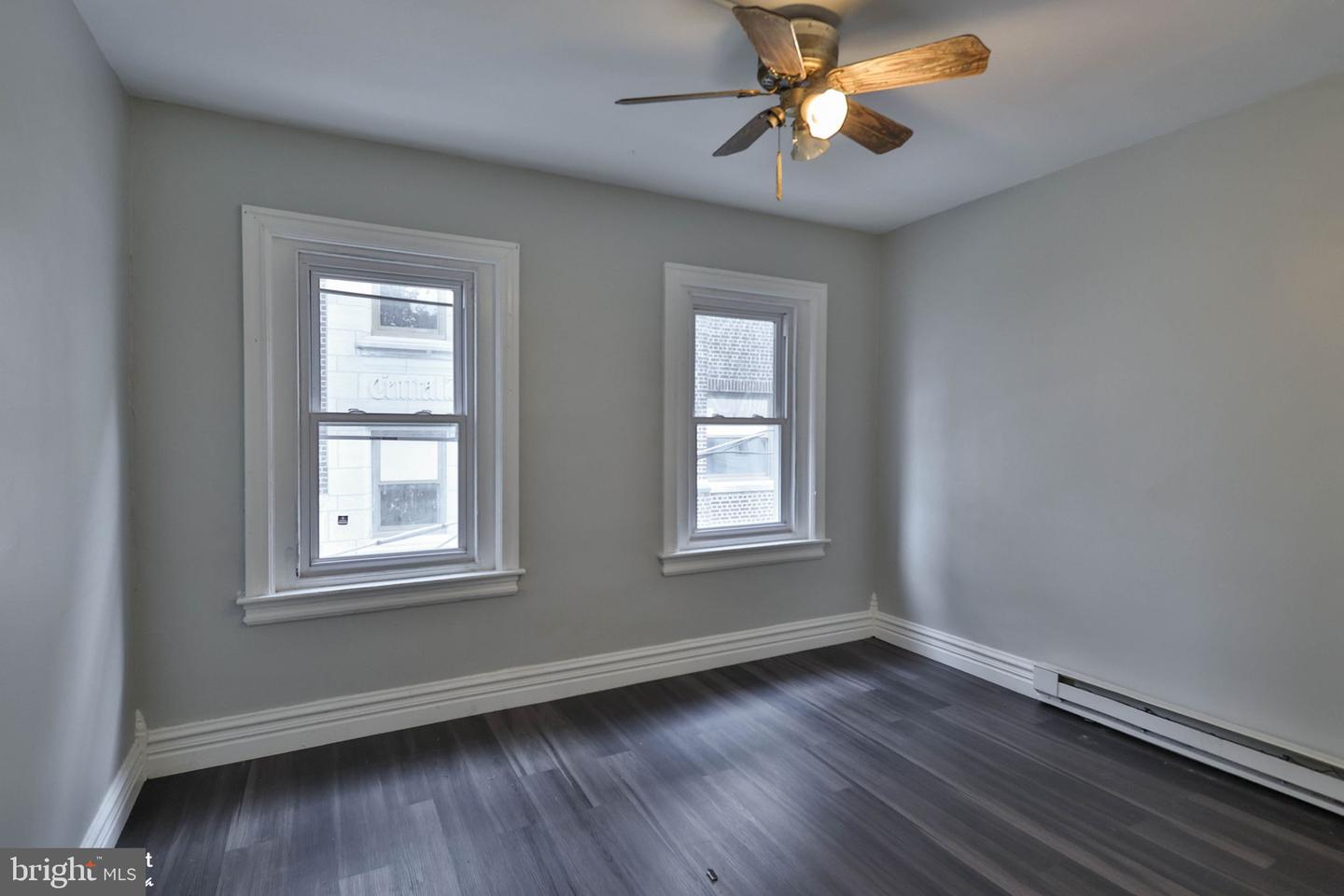 230 N Nagle St Property Photo 35