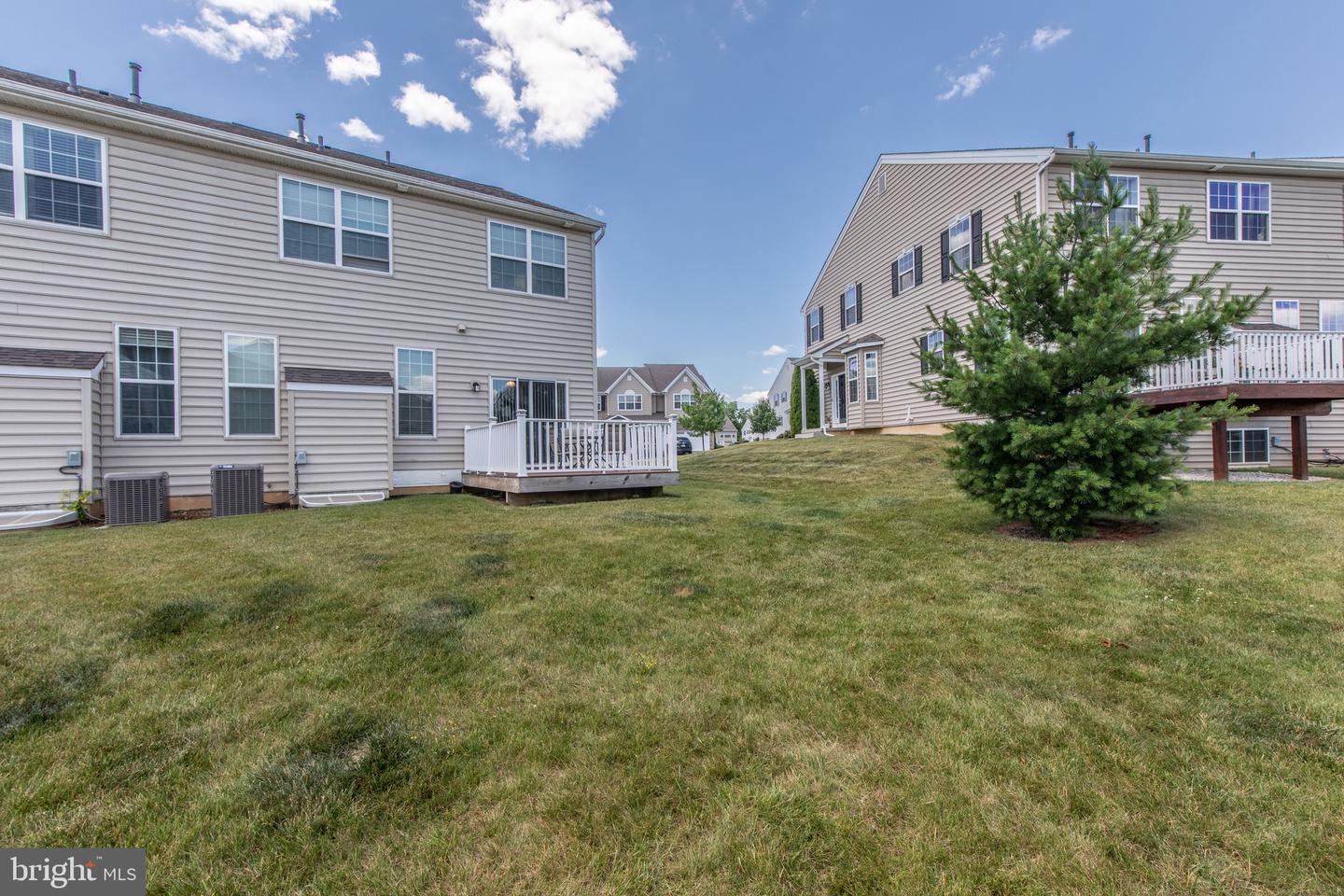 4606 Woodbrush Way Property Photo 26