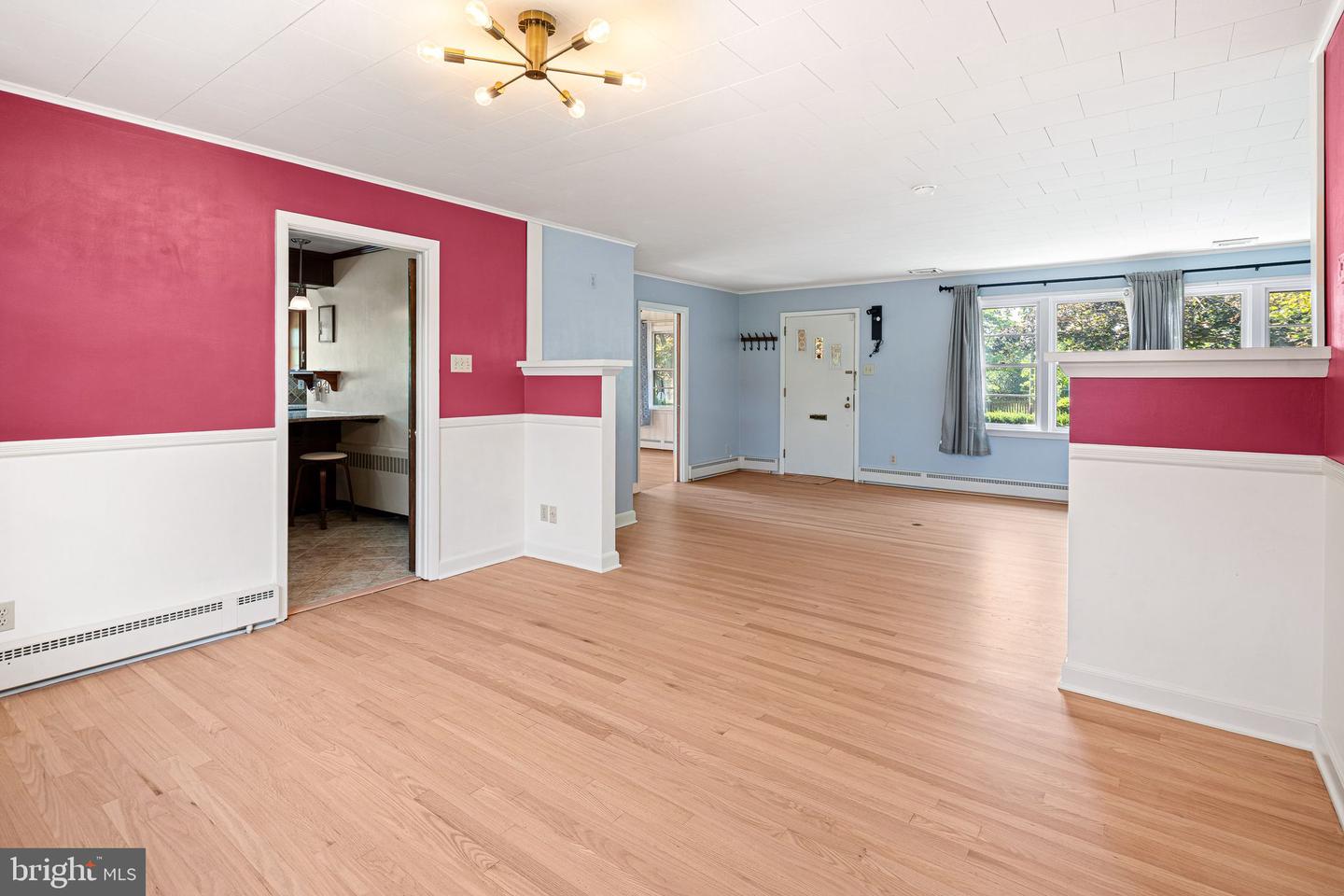 2705 W Chew St Property Photo 16