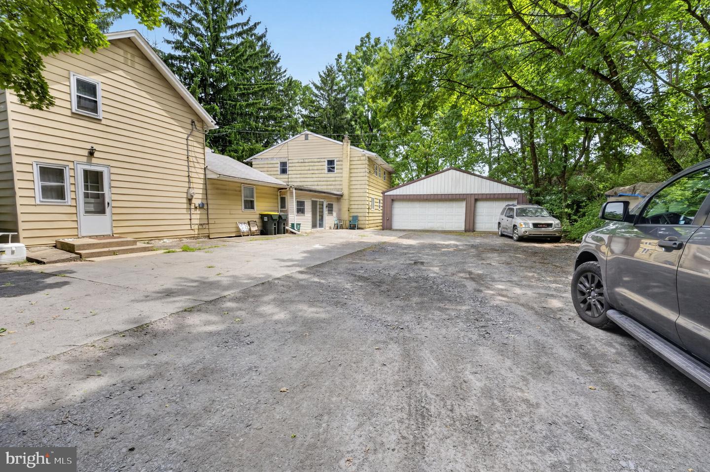 3940 Schneck Rd Property Photo 10