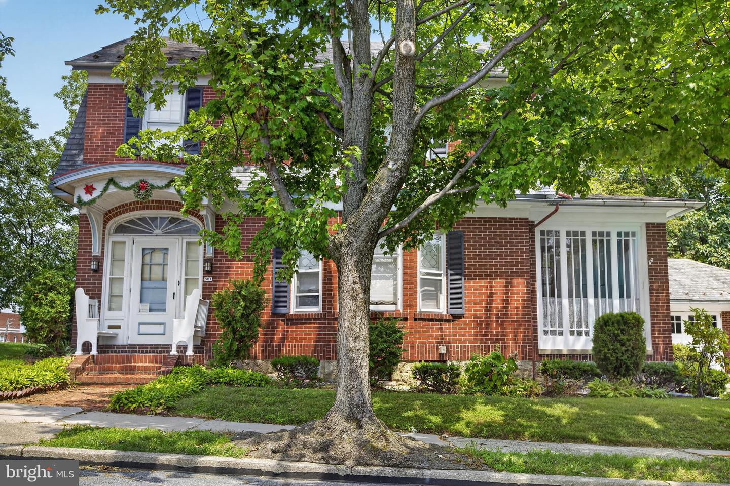 821 N Bishopthorpe St Property Photo 2