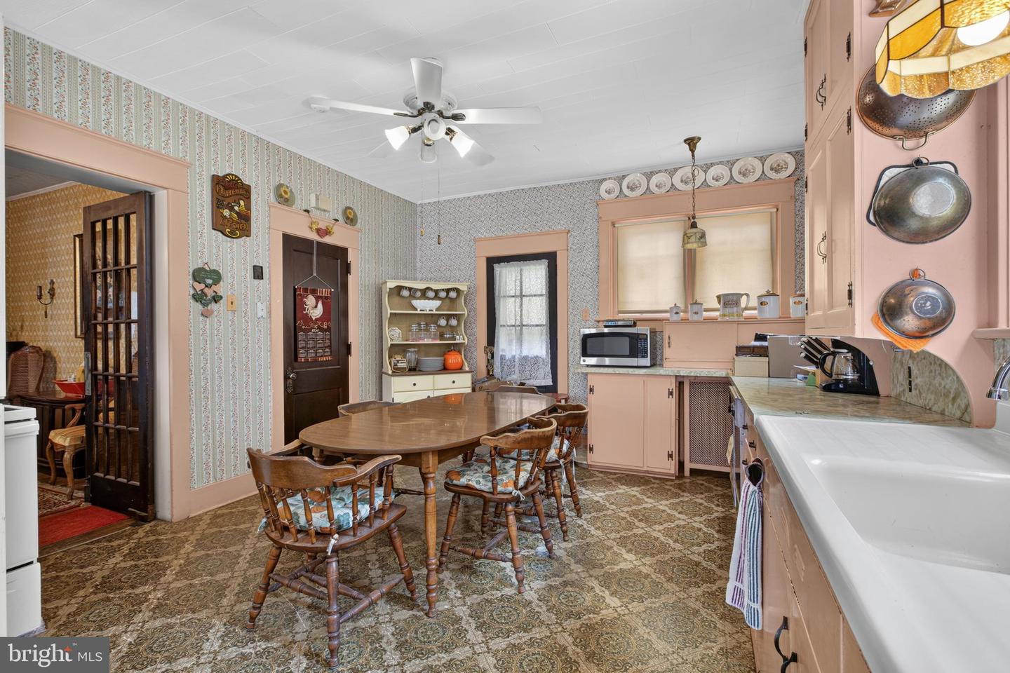 821 N Bishopthorpe St Property Photo 11