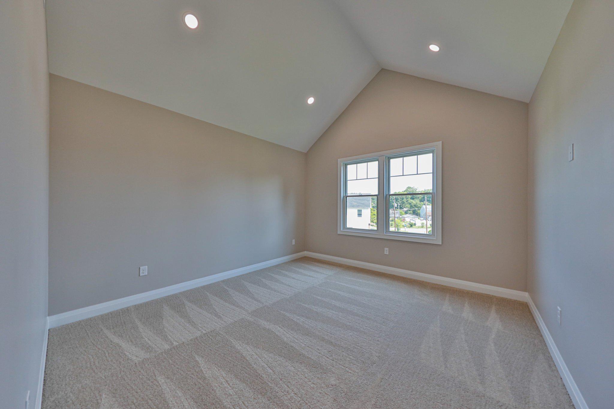 4740 Hillcrest Ln Property Photo 19