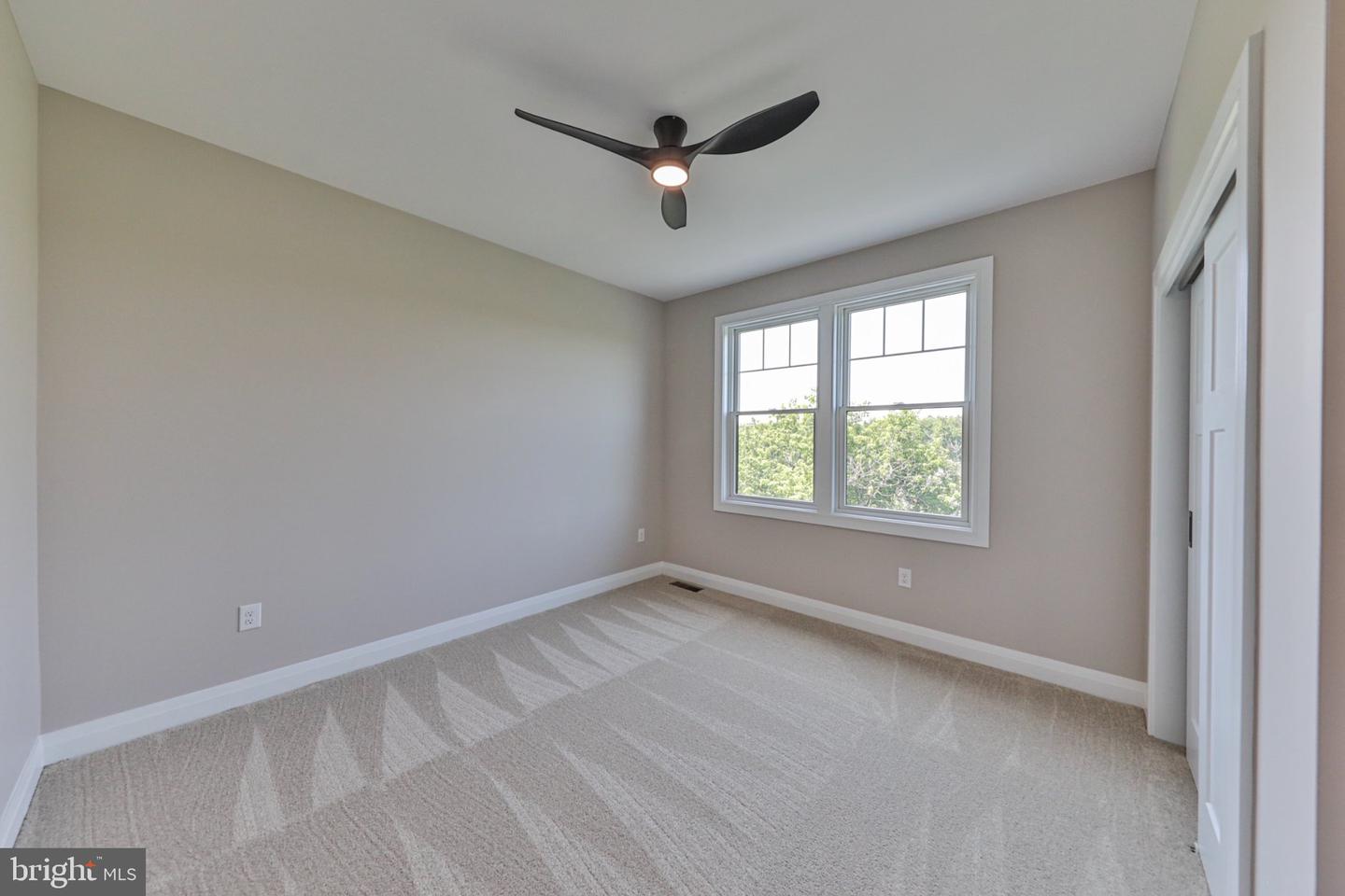 4740 Hillcrest Ln Property Photo 27