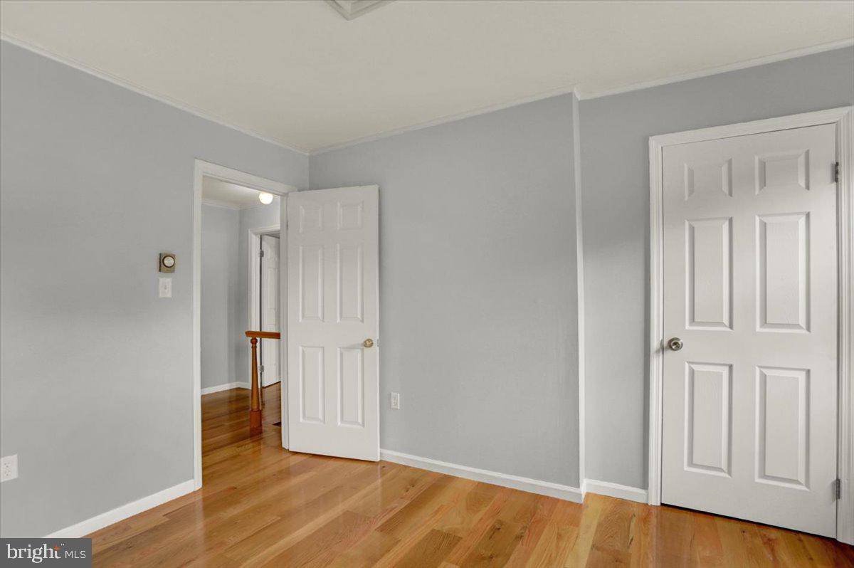 214 Burrell Blvd Property Photo 35