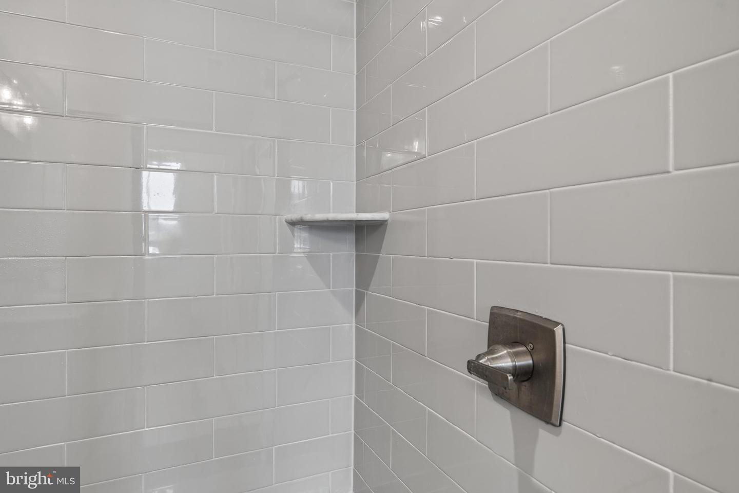 1047 Watson Ct Property Photo 27