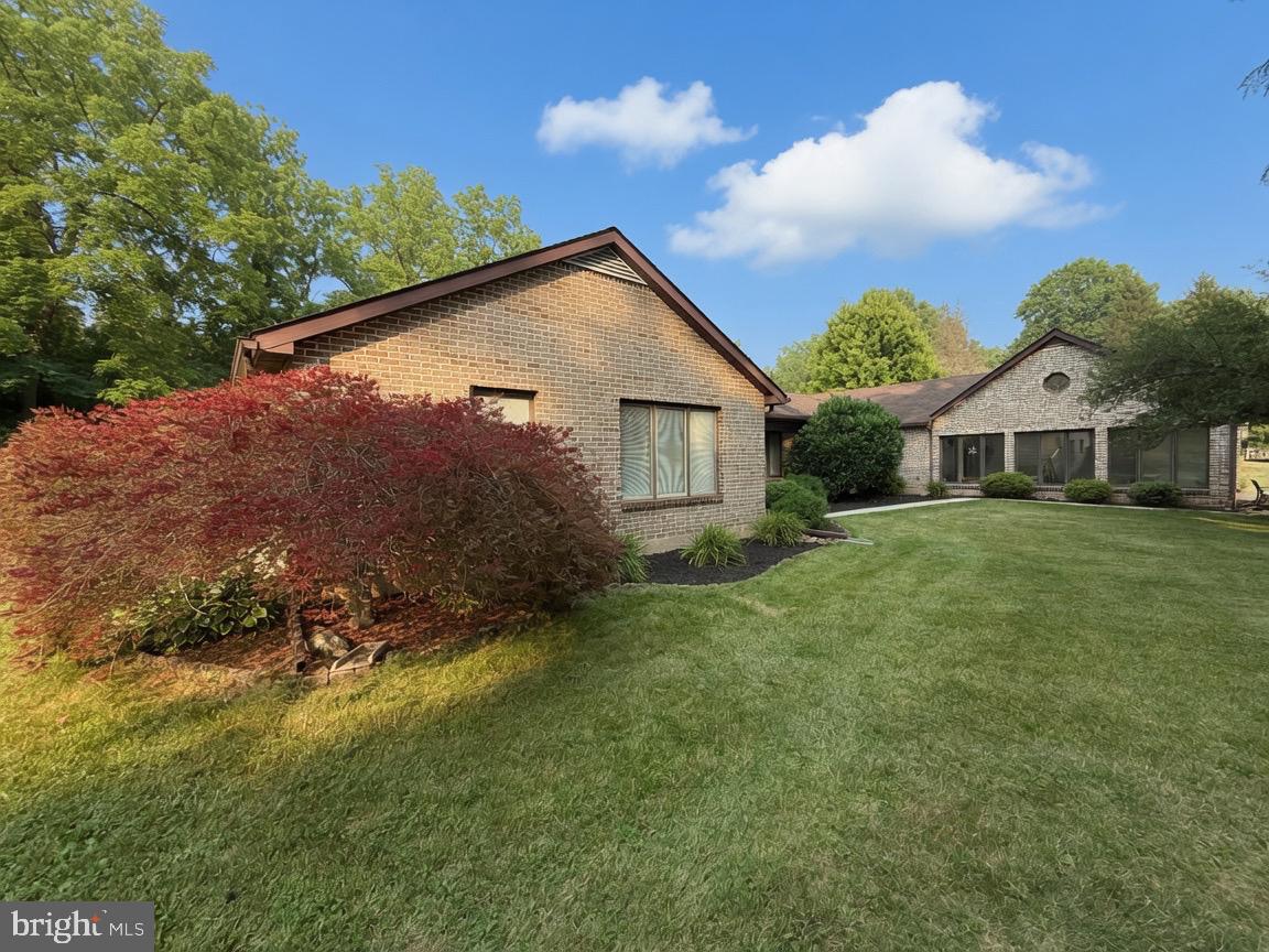 5770 Sun Valley Run Property Photo 6
