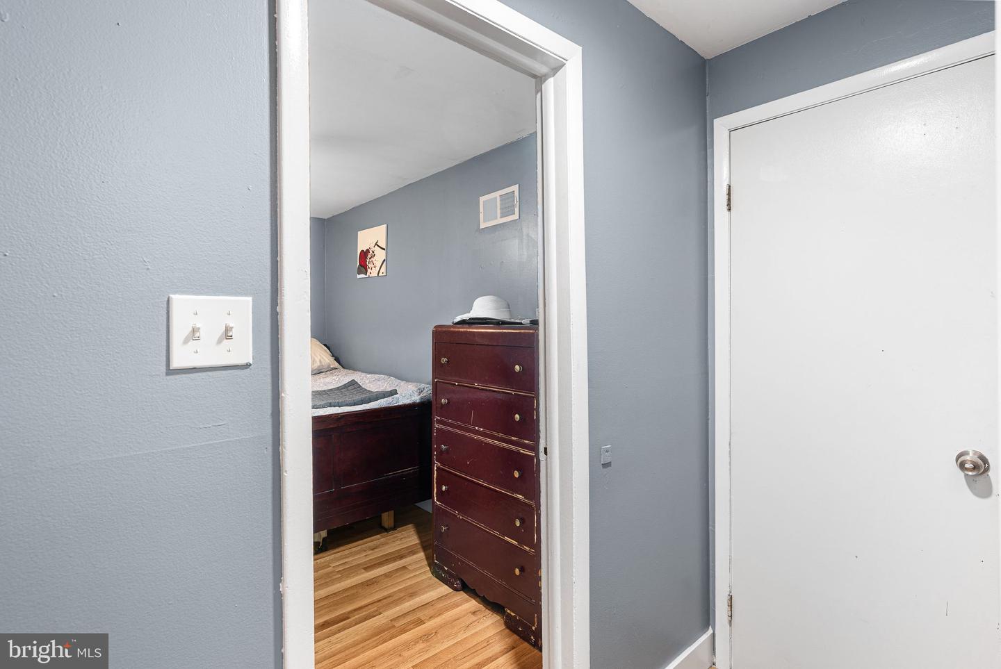 2300 S Filbert St Property Photo 11