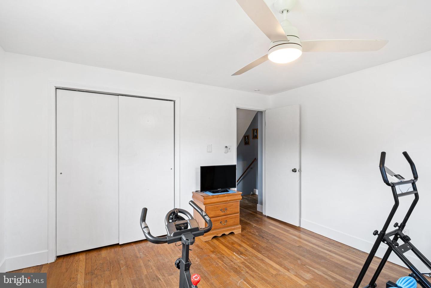 2300 S Filbert St Property Photo 13
