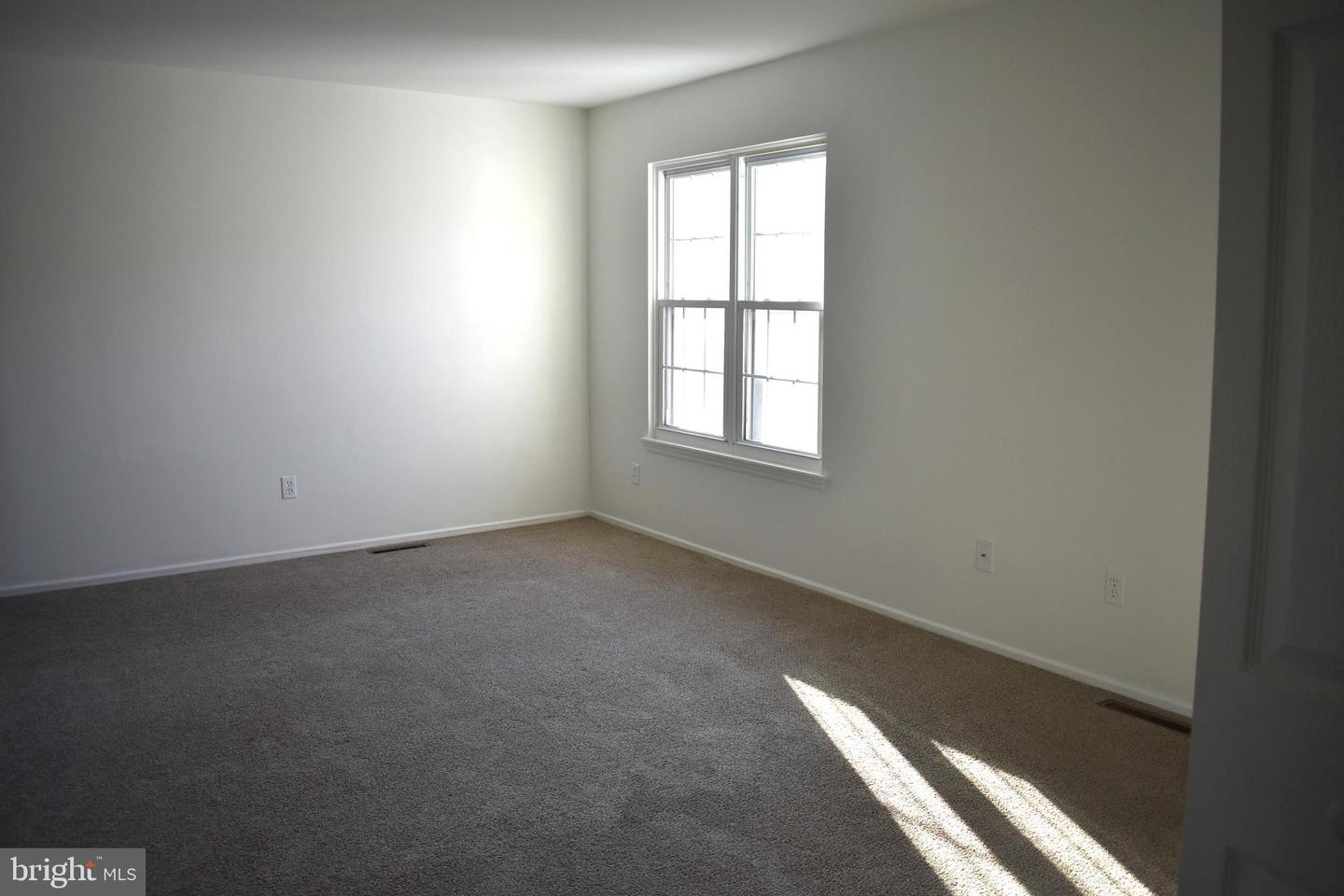 1604 Shenandoah Ct Property Photo 7