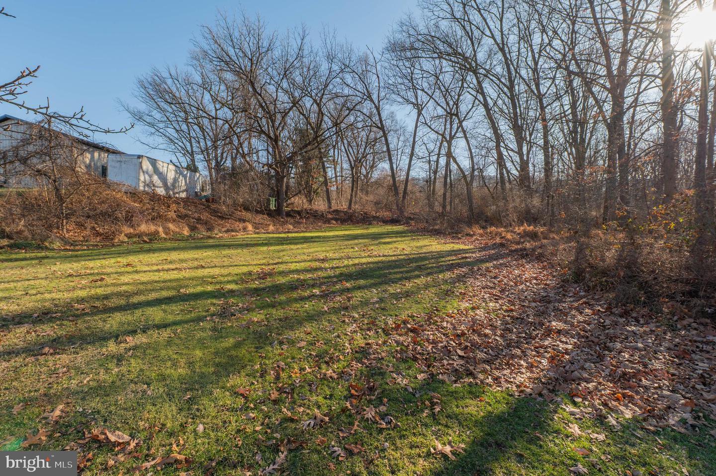 615 Fairview St Property Photo 5
