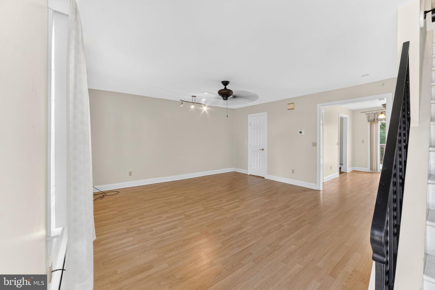 1349 Stanford Rd Property Photo 3