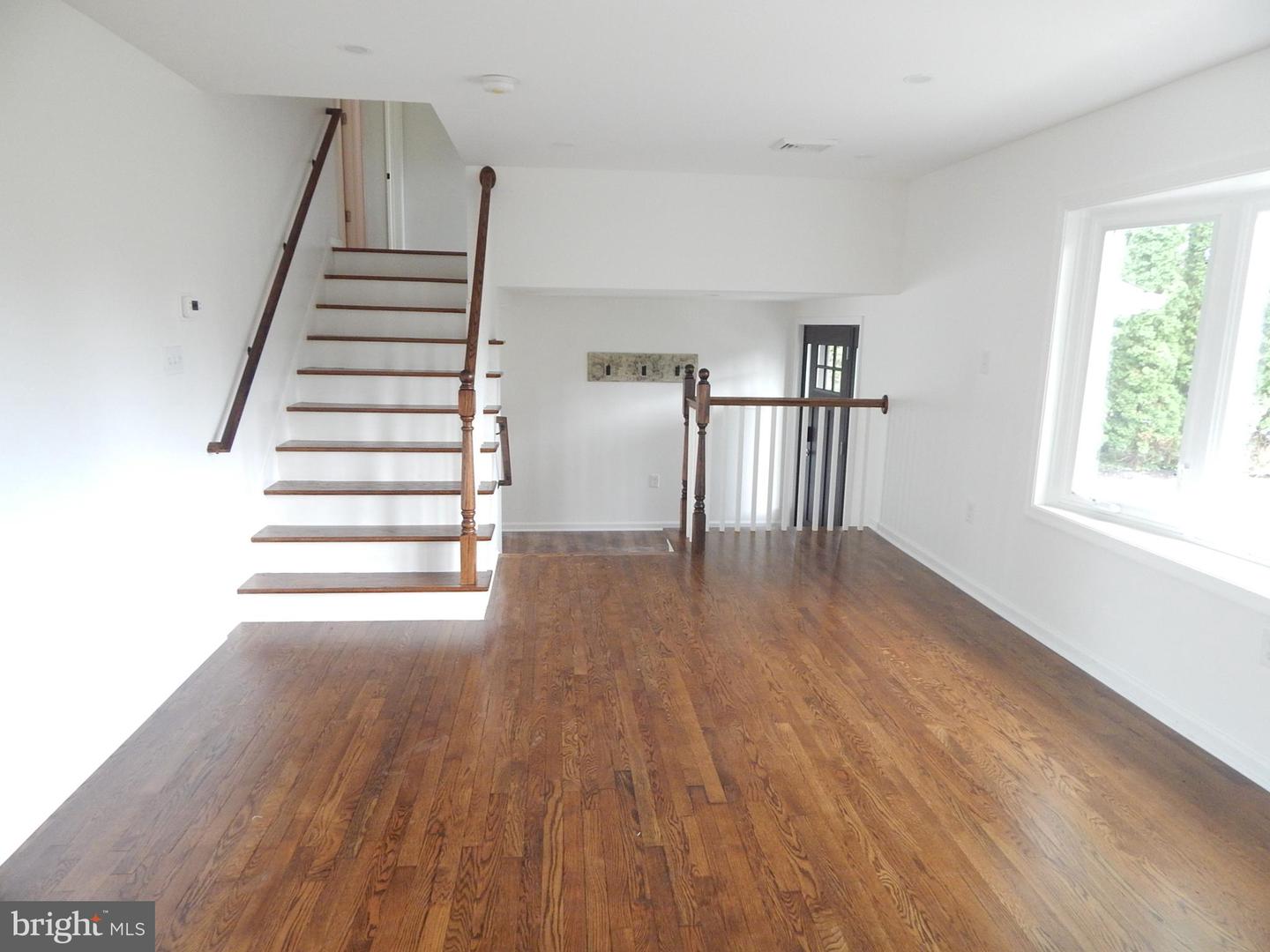 5833 Hill Dr Property Photo 18