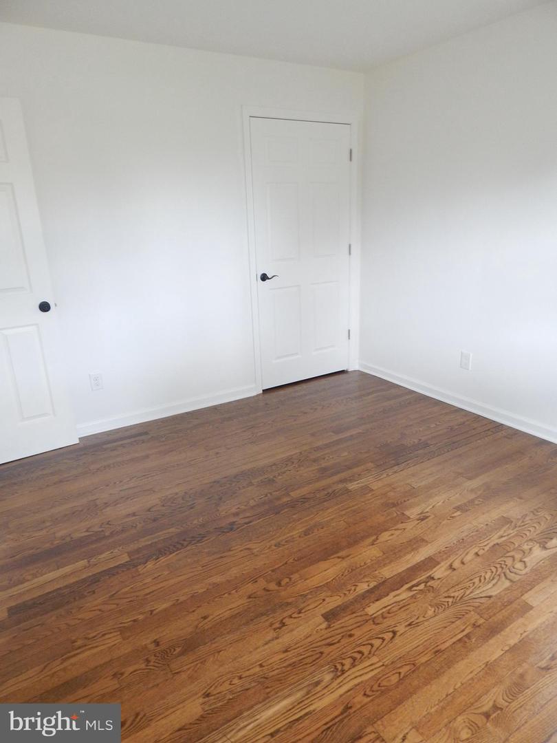 5833 Hill Dr Property Photo 30