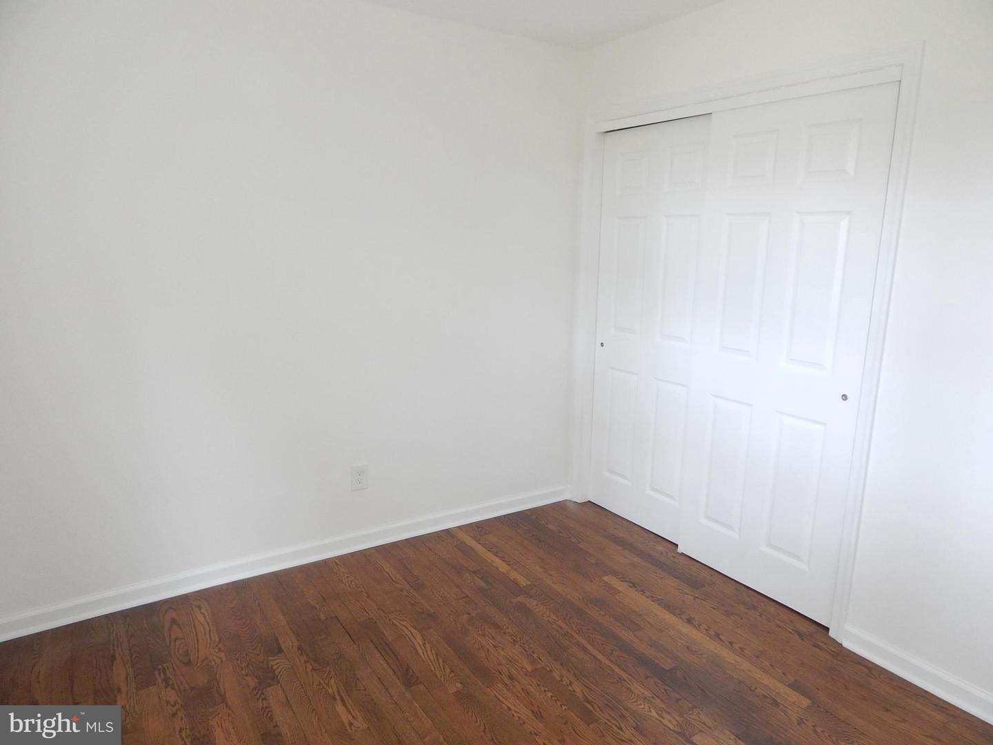 5833 Hill Dr Property Photo 32