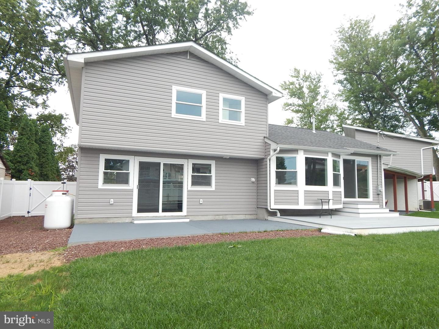 5833 Hill Dr Property Photo 34
