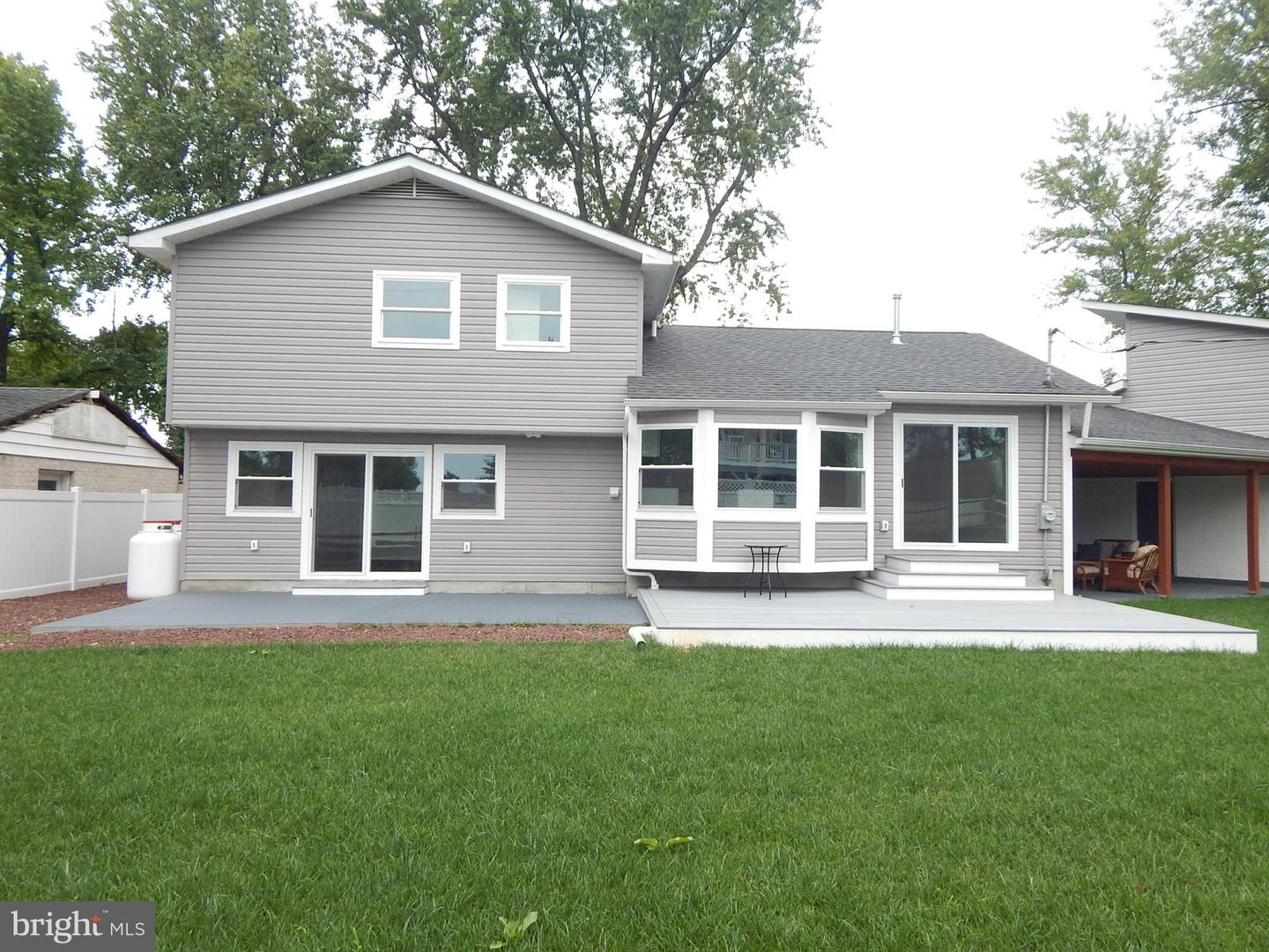 5833 Hill Dr Property Photo 35