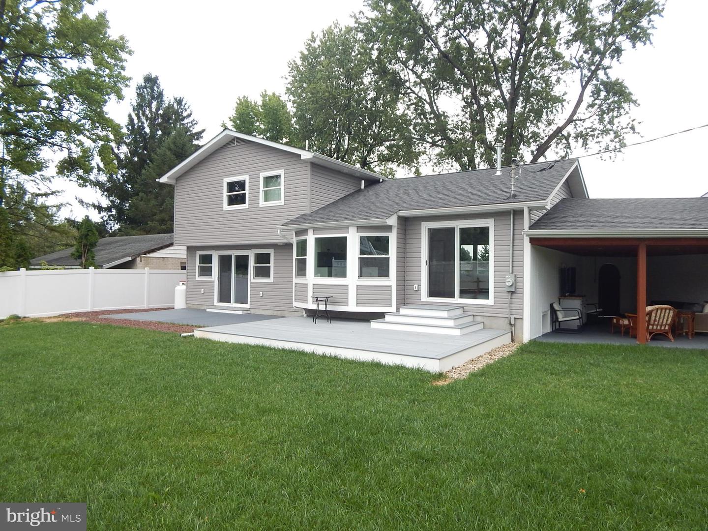 5833 Hill Dr Property Photo 36