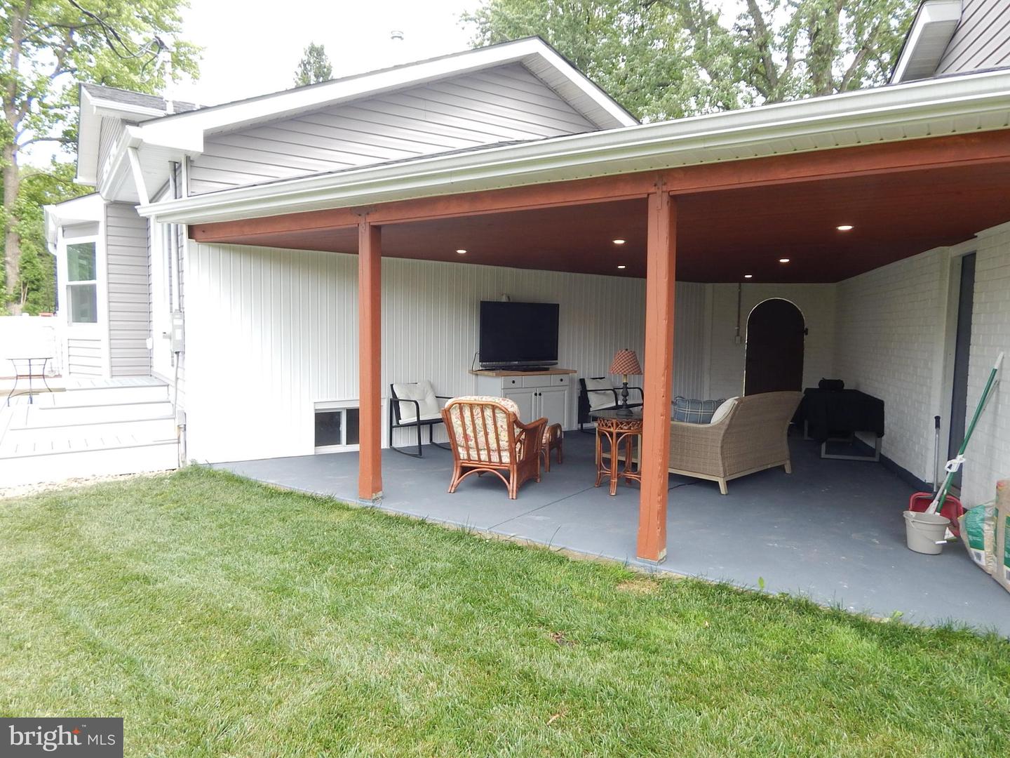 5833 Hill Dr Property Photo 38