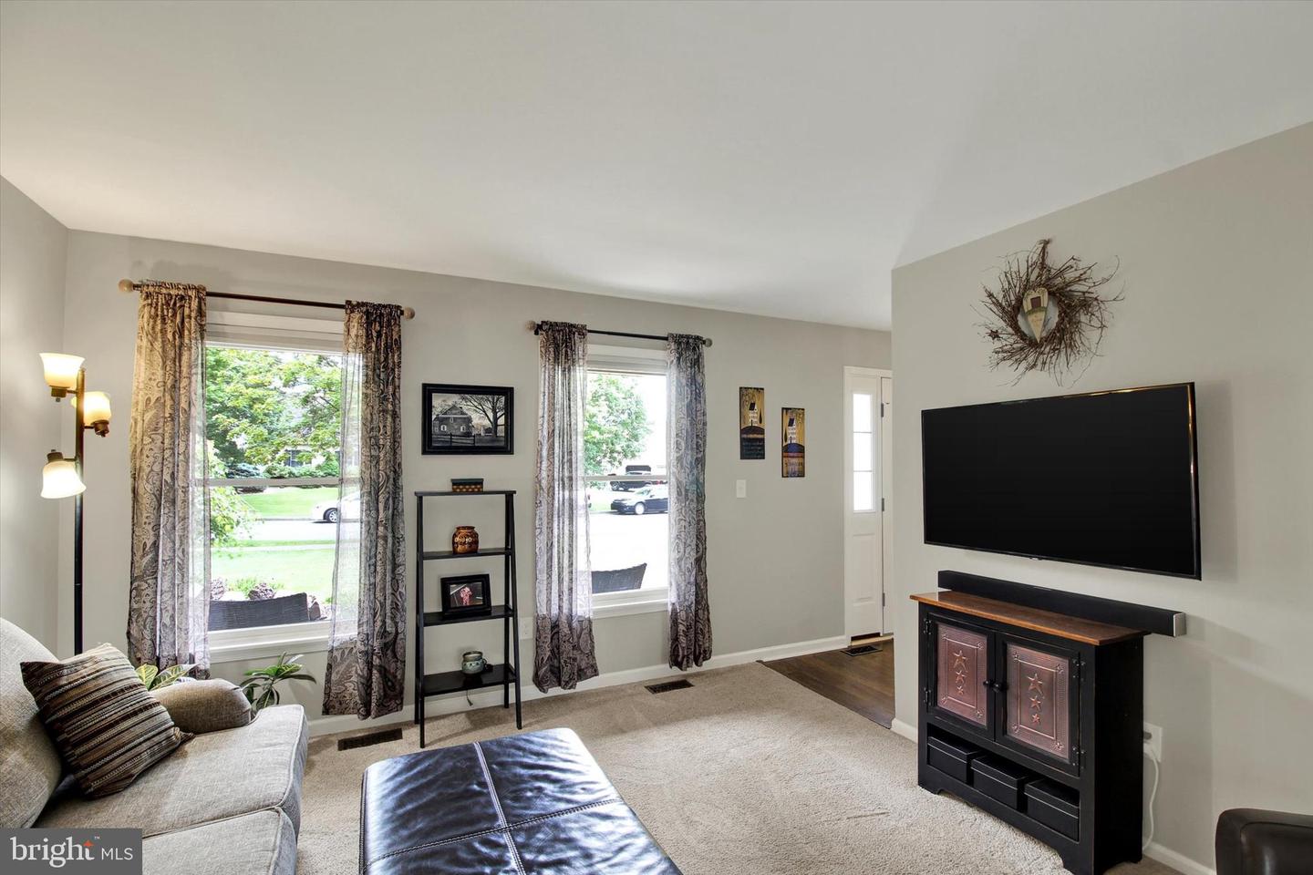 6765 Windermere Ct Property Photo 15