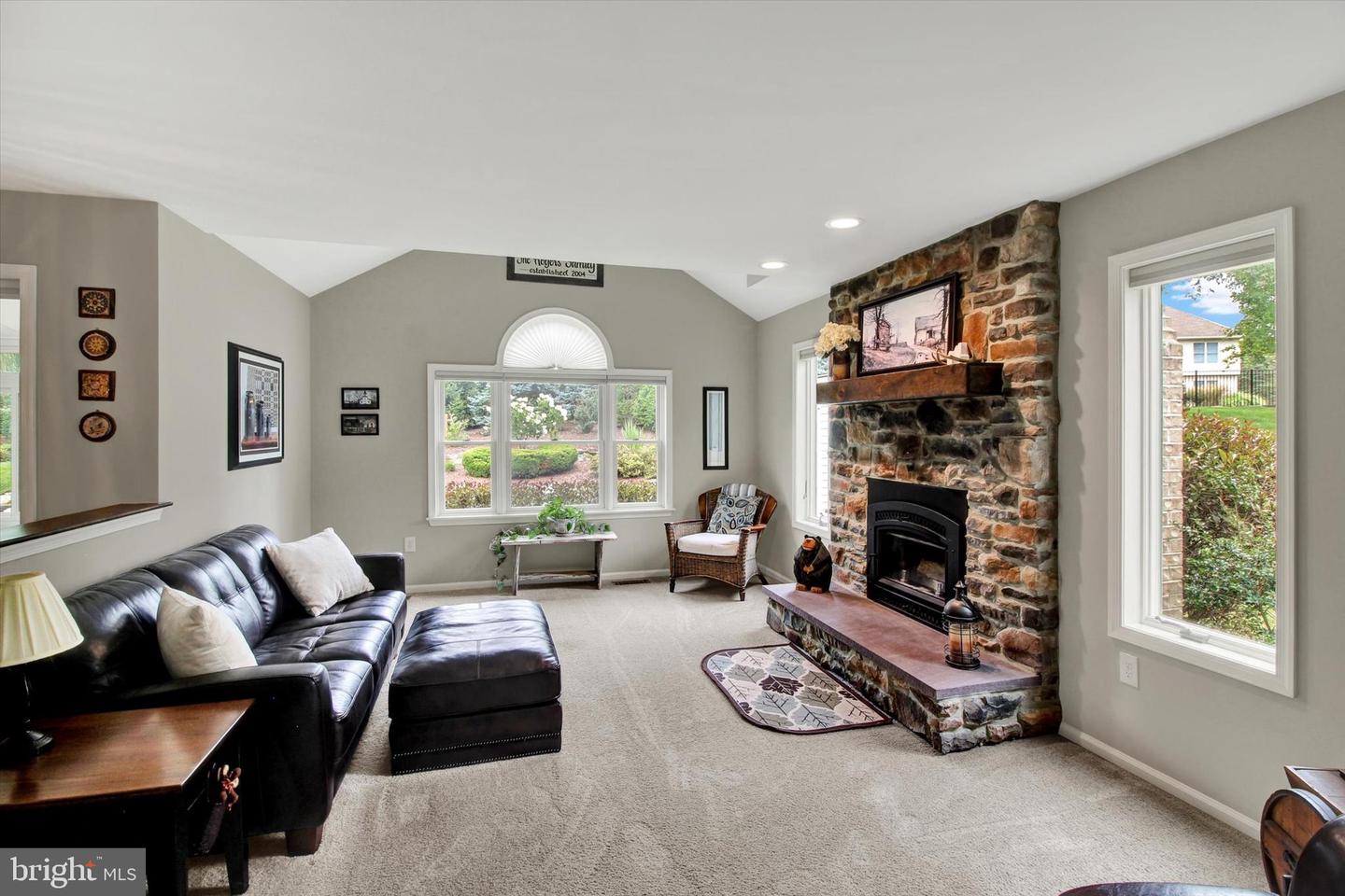 6765 Windermere Ct Property Photo 17