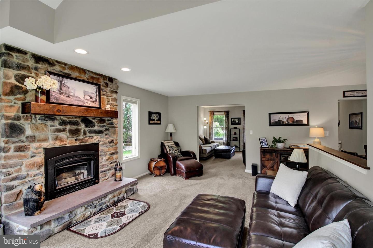 6765 Windermere Ct Property Photo 18