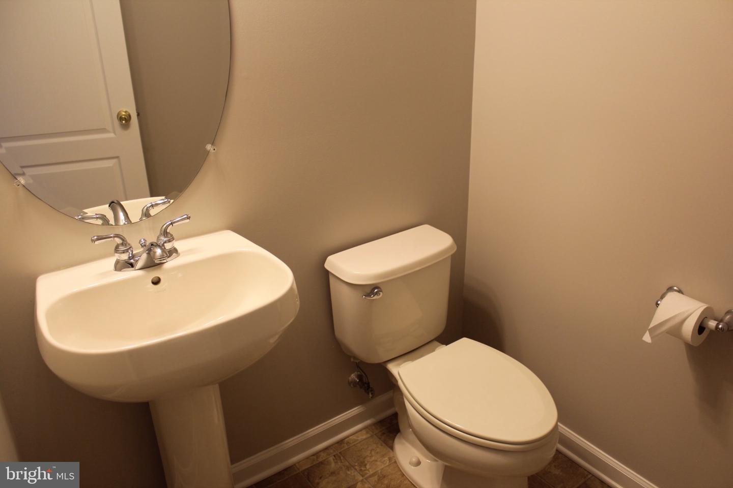 5952 Saratoga Ln Property Photo 14