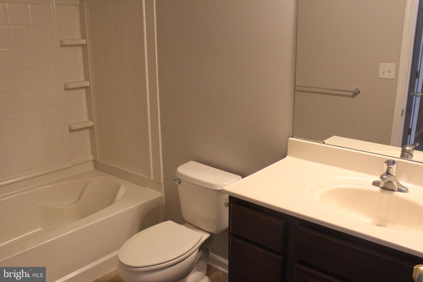 5952 Saratoga Ln Property Photo 18