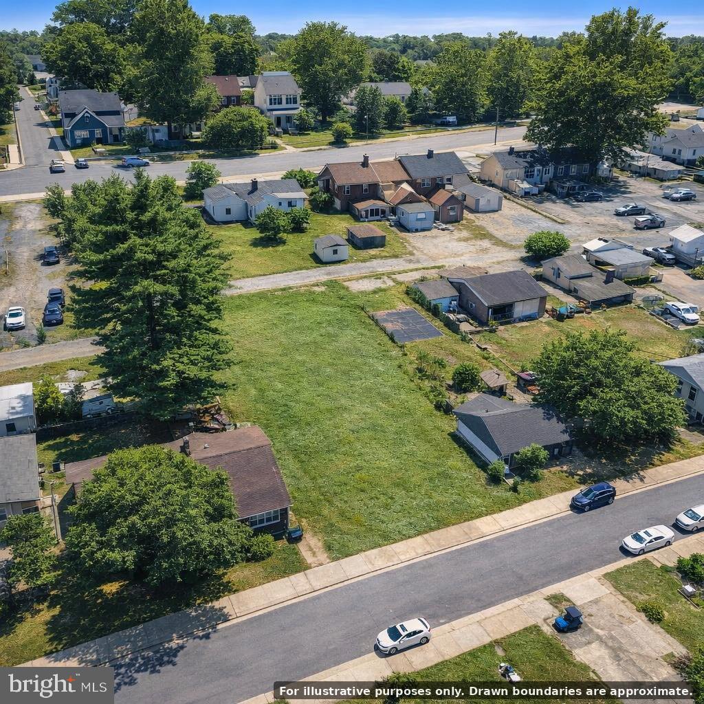 821 Cherokee St Property Photo 4