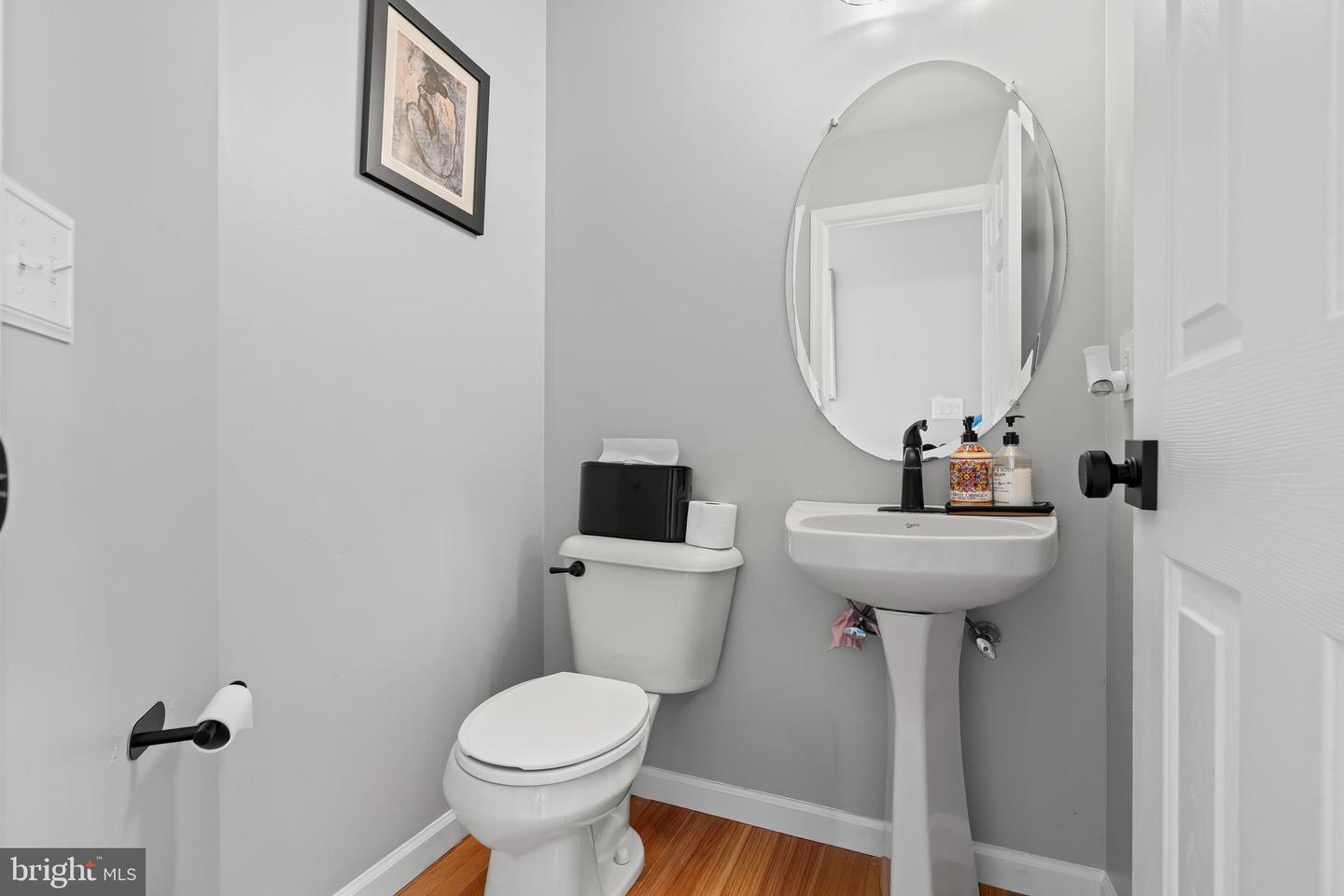 2305 Aberdeen Way Property Photo 27