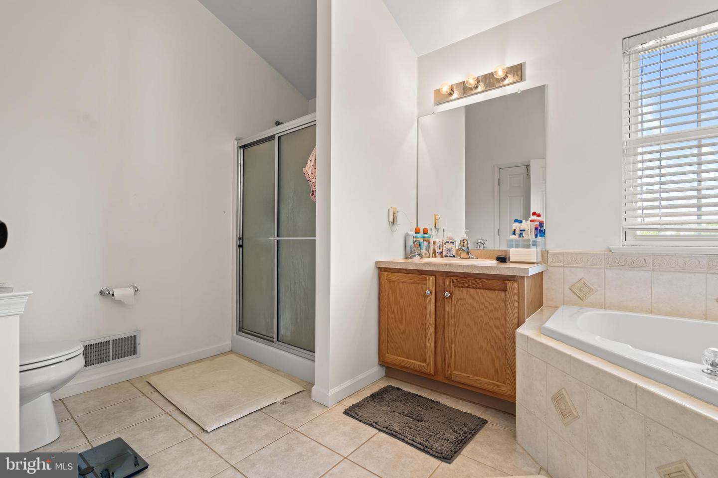 2305 Aberdeen Way Property Photo 32