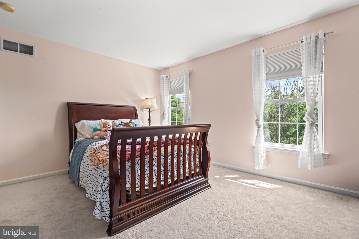 2305 Aberdeen Way Property Photo 38