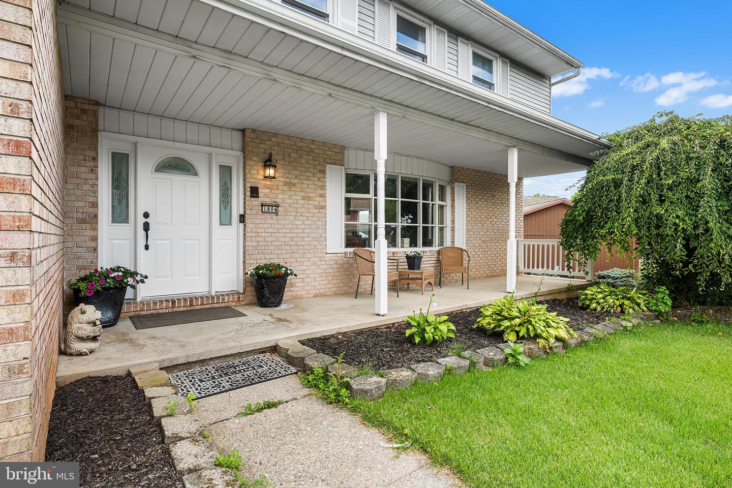 1804 Elmhurst Dr Property Photo 3