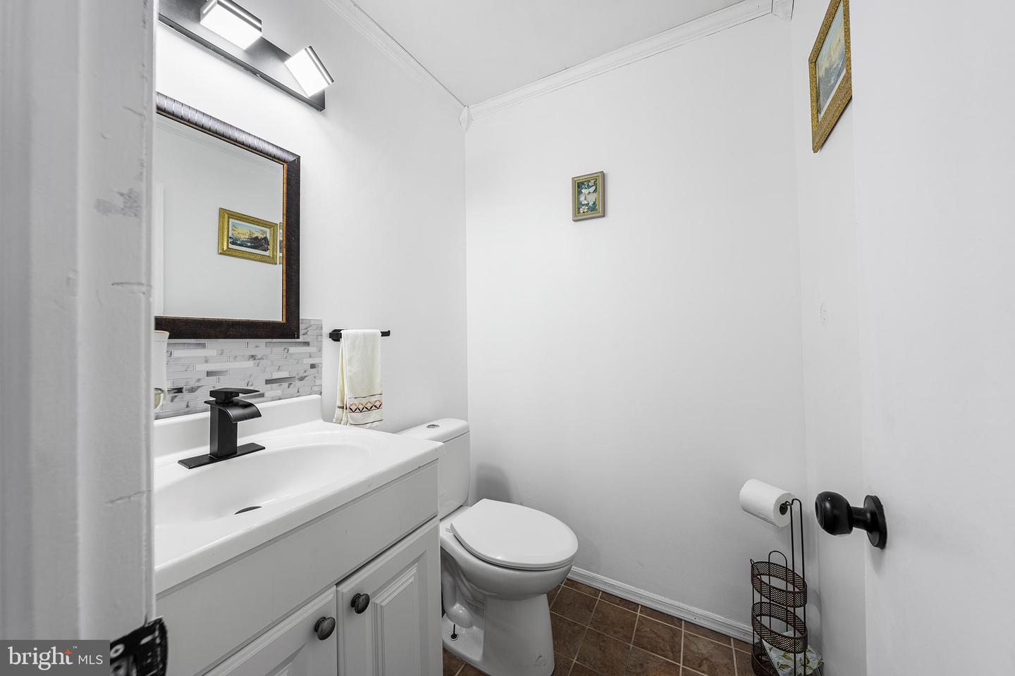 1804 Elmhurst Dr Property Photo 18
