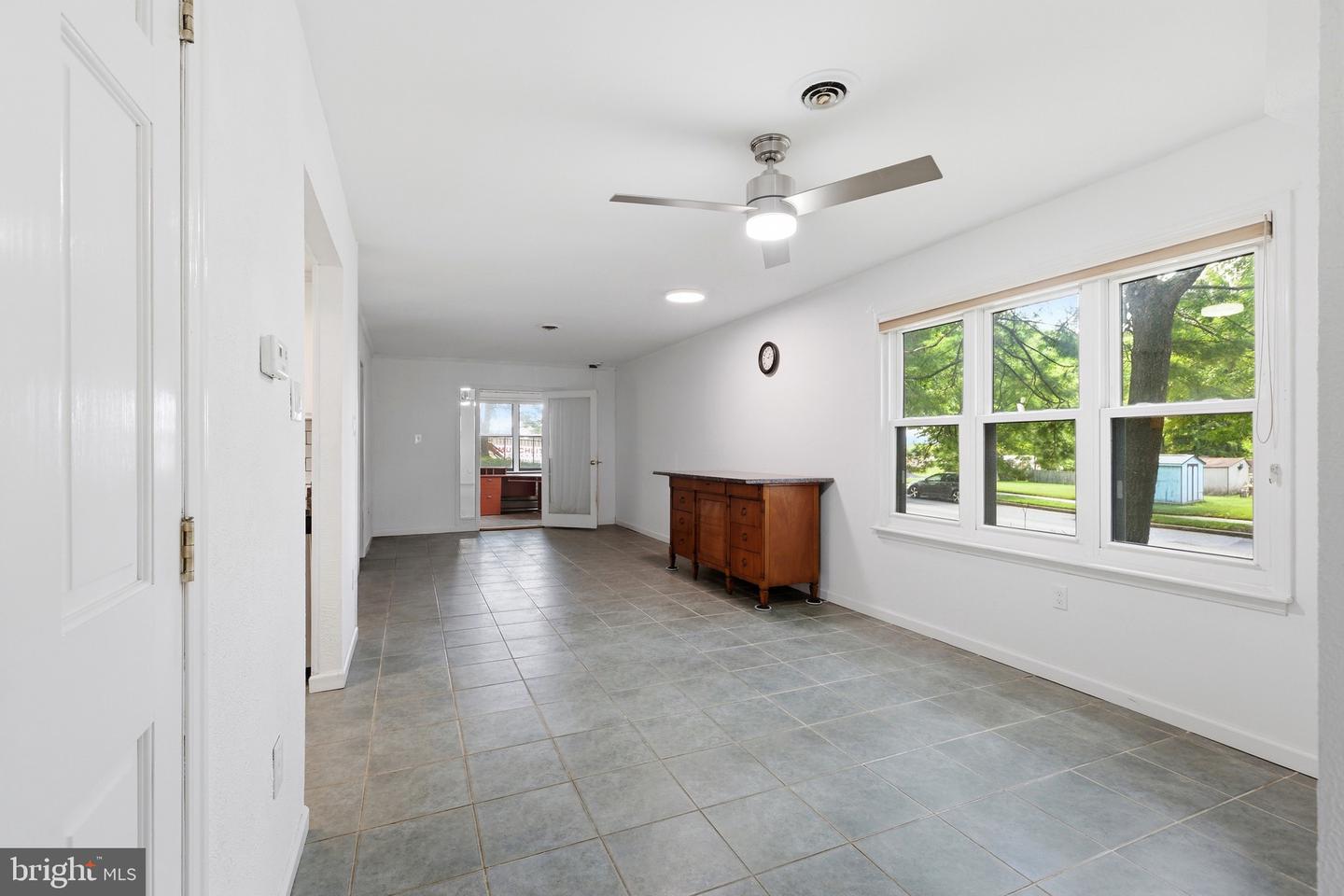 1701 Saratoga Ct Property Photo 11