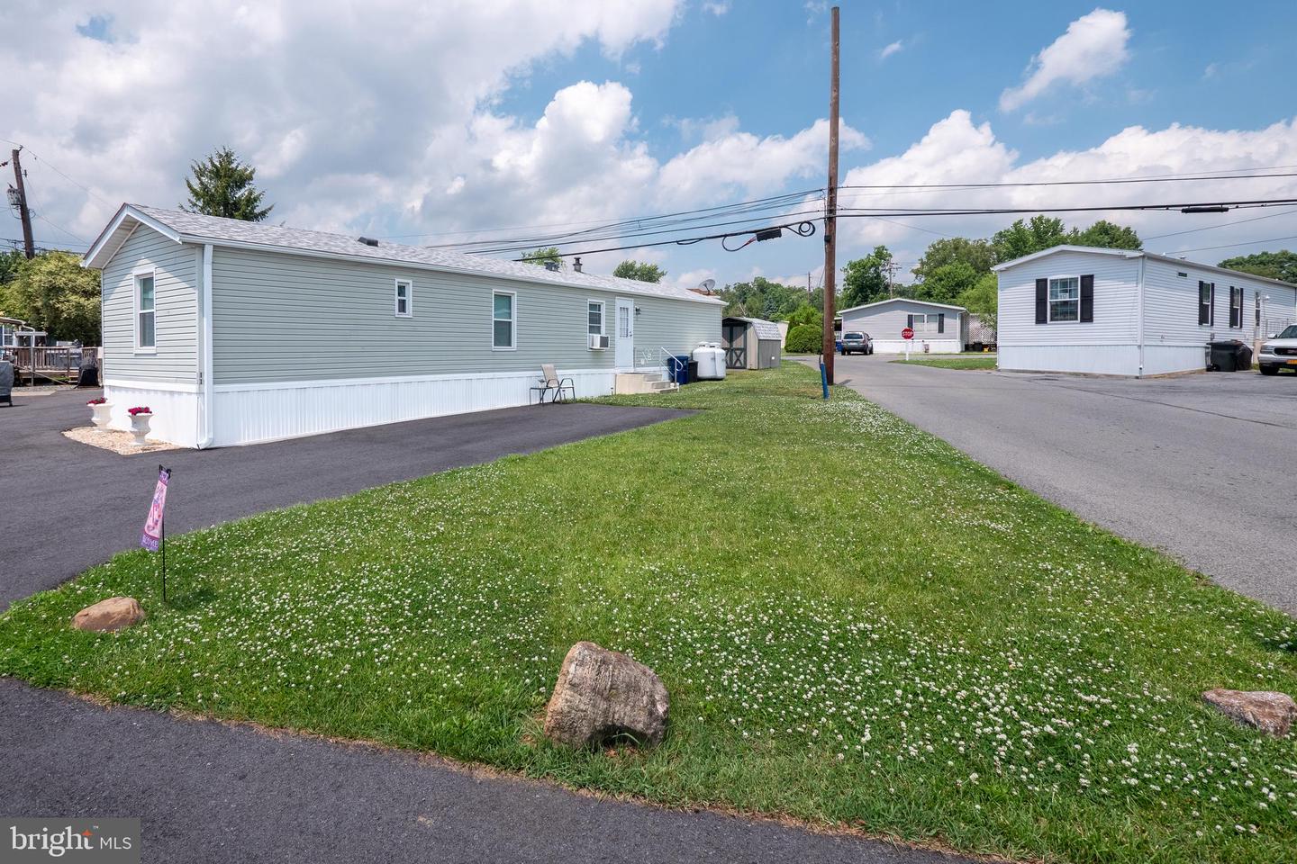 1190 Grange Rd #i-1 Property Photo 2